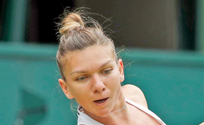 Simona Halep a fost eliminată în sferturi la WimbledonFoto: AP