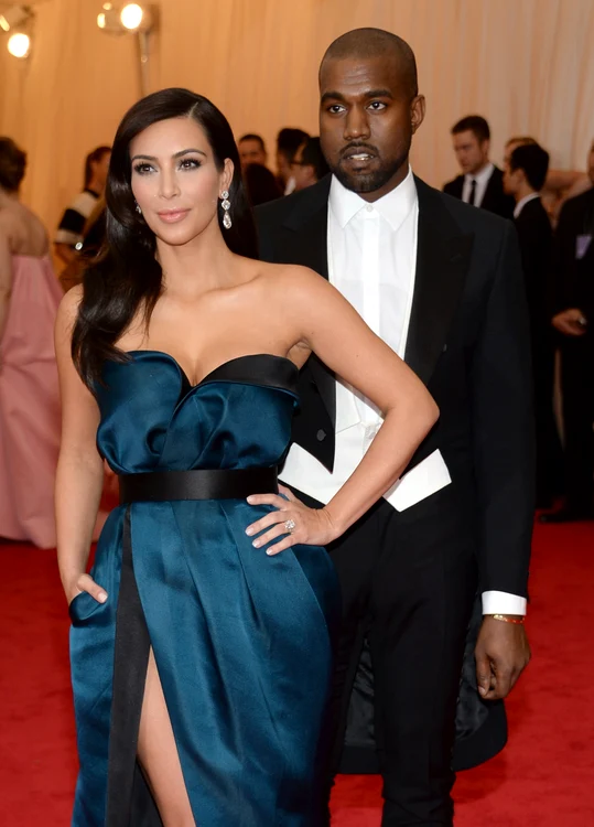 
    Kim Kardashian şi Kanye West sunt împreună de 3 aniFoto: AP  