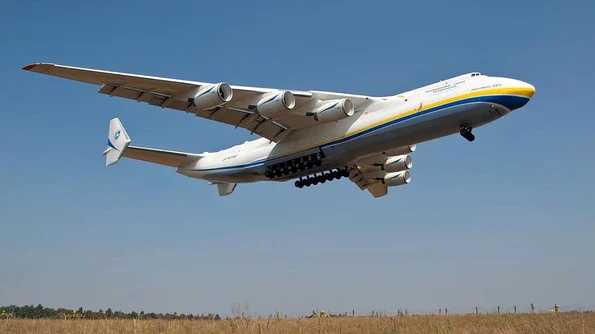 Antonov 225 Mriya, cel mai mare avion din lume, distrus de un bombardament rusesc jpeg