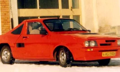 site 30 decembrie dacia md87 01 foto autocar uk jpg