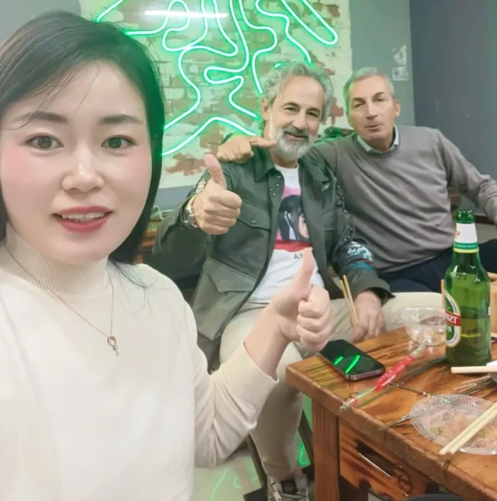 Lisa Liu, fostă profesoară în Heze, a decis în iulie 2023 să își schimbe radical cariera / foto: QQ