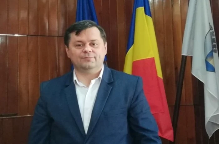 Primarul municipiului Târgu Jiu a fost sancţionat de Universitatea „Constantin Brâncuşi“ Foto: Adevărul