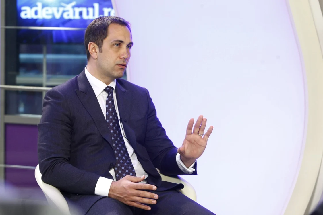 Lucian Isar este convins că BERD, FMI, CE şi Banca Mondială au discutat la nivelul Guvernului despre planul de administrare respins fără motiv de oficialii de la  ministerul condus de Relu Fenechiu FOTO Eduard Enea