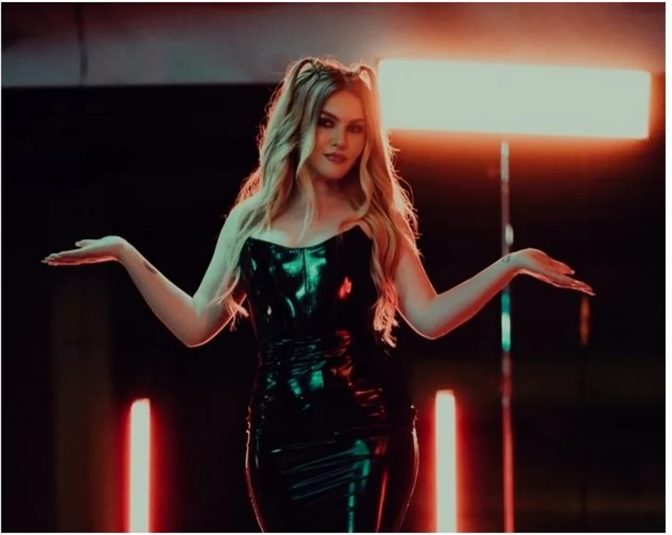 Serena este originară din judeţul Ialomiţa FOTO Roton Music