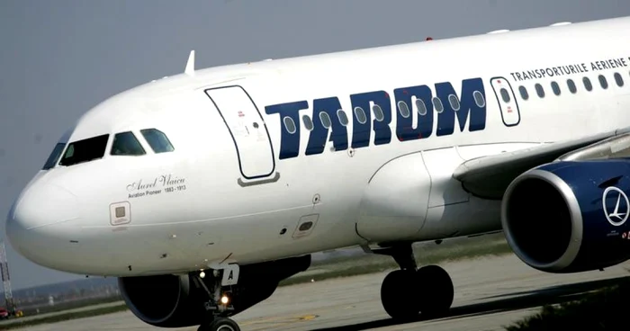 Un avion al companiei Tarom a fost lovit de fulger FOTO Arhiva Adevărul
