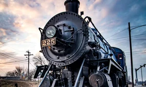 tren vechi istock jpg
