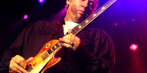 Mark Knopfler s-a temut să vină în România