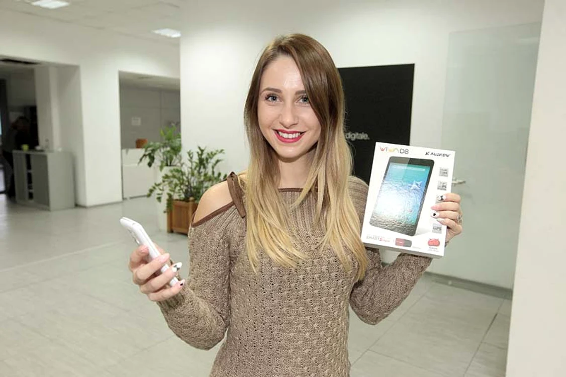 Georgiana Poteraşu a revendicat premiul câştigat de unchiul ei la Click!MANIA mobile