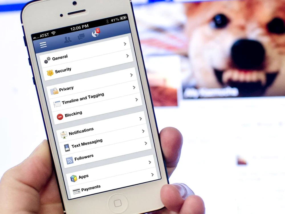 Pericol pe Facebook
