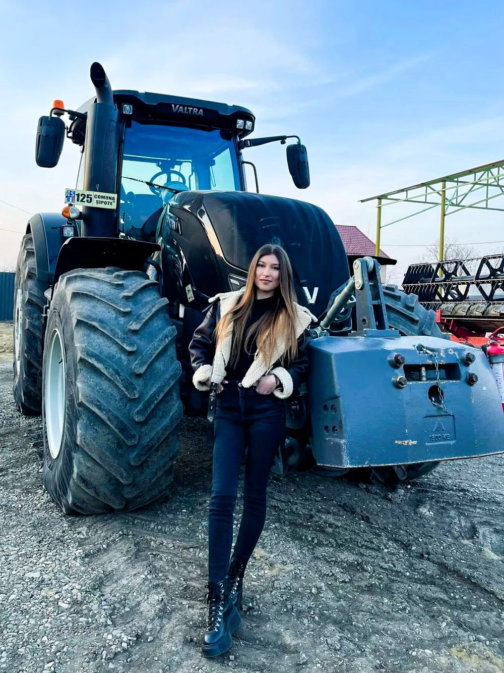 Tânăra de 20 de ani care lucrează 1.000 de hectare: „Mă identific total cu agricultura și o recomand doar celor cu pasiune și dedicare”