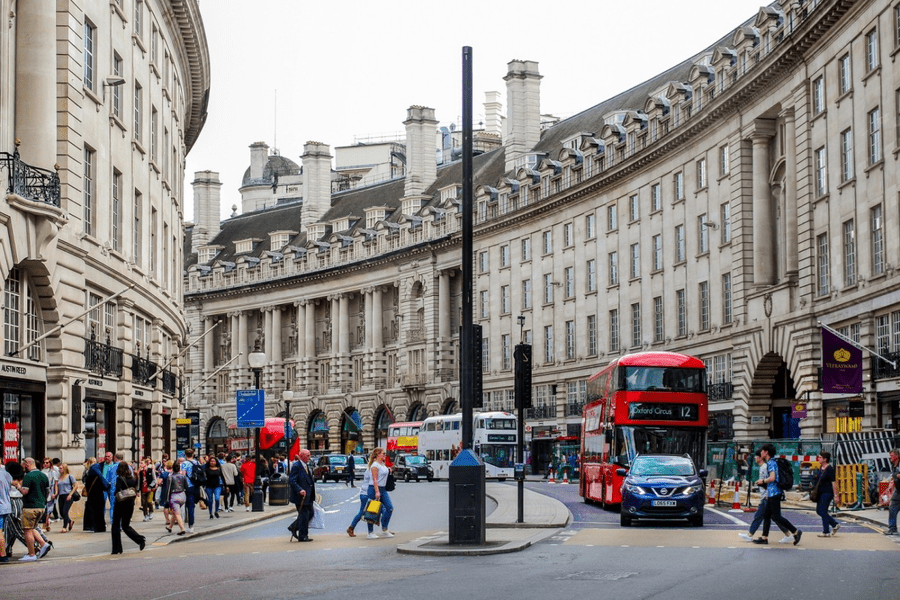 Noi limite de viteză impuse pentru șoferi în Londra. Cu cât se poate circula