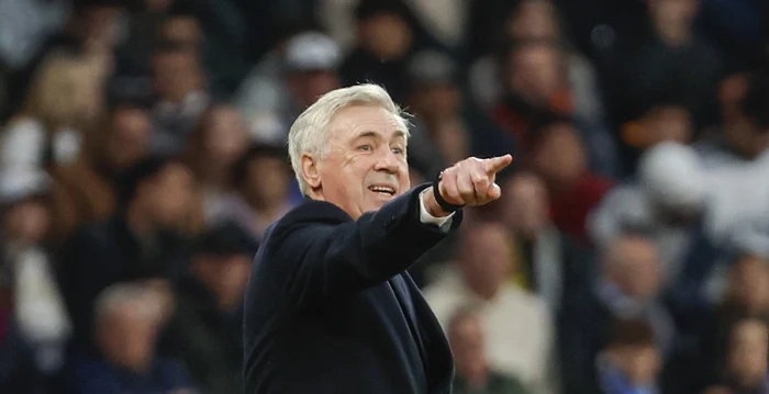 Carlo Ancelotti, pregătit să-și facă bagajele. Foto EPA EFE