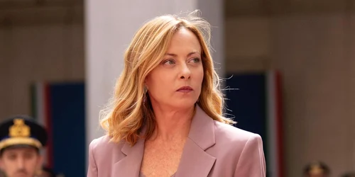 giorgia meloni facebook jpg