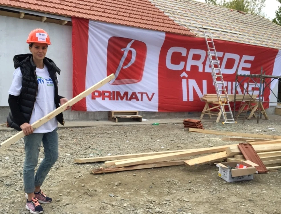 Livia Graur, gata de treabă pe șantier