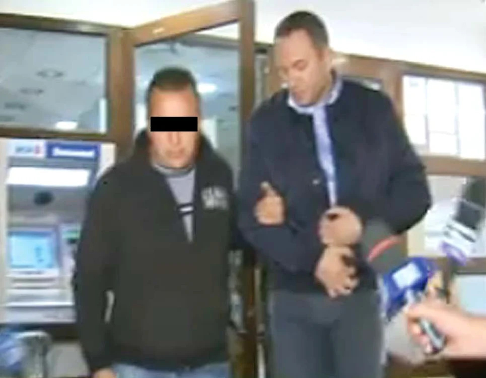 După ce a ieşit de la audieri, omul de afaceri a fost dus în arest