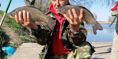 pescuit 2 FOTO Gicu Caraman jpg