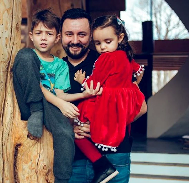 Andra și Cătălin Măruță au o familie frumoasă 