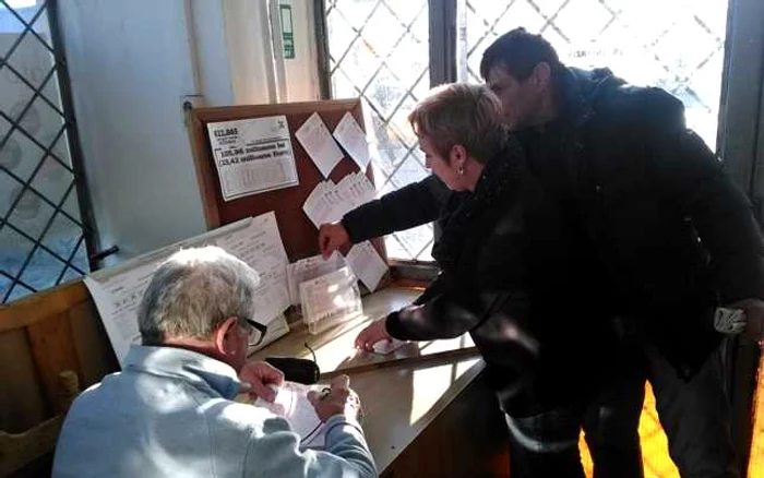 FOTO: agenţia loto 15-013 din Găeşti