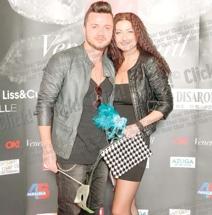 Tavi s-a repezit la cutia in care se afla iubita lui