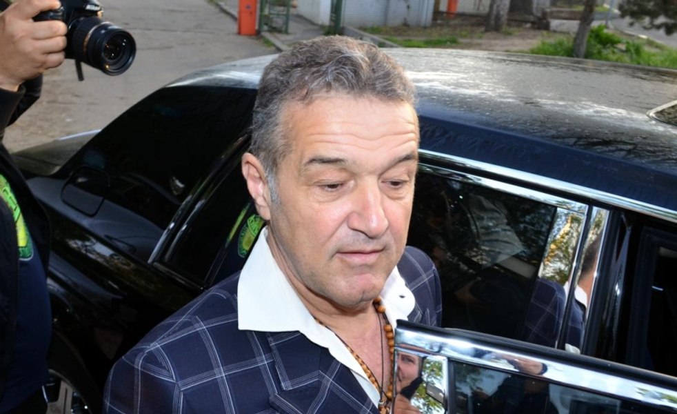 Gigi Becali ostro kritiziral Dragoșa Anastasiuja zaradi domnevnega izdajstva