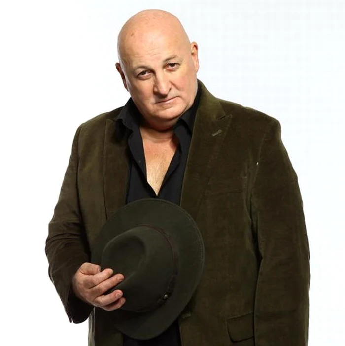 
    Soţia lui Bebe Cotimanis este make-up artistfoto: arhiva personală  