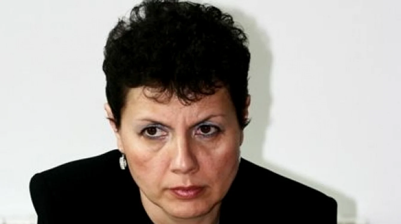 
    Adina Florea spune că nu știe despre existența acestui dosar  