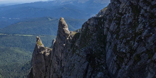 11 jpg„Acele Morarului” din Munții Bucegi. FOTO Andrei Badea / andrei-badea.com