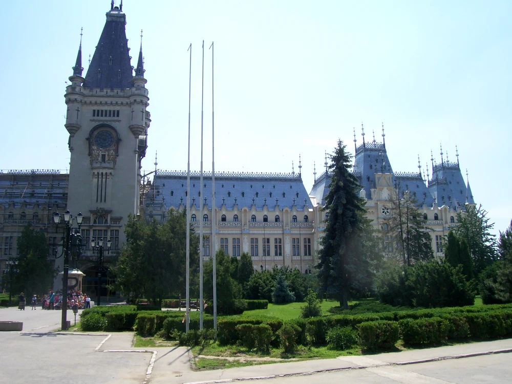 Palatul Culturii din Iaşi jpeg