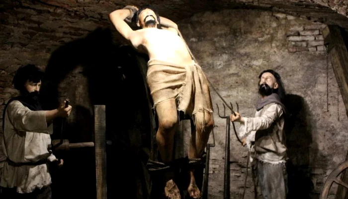 Închisoare medievală. Reconstituire. Foto: Daniel Guță. ADEVĂRUL