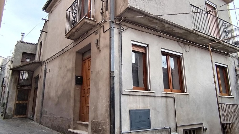 De ce aleg americanii să părăsească SUA pentru Europa: „Am cumpărat casa fără să mergem să o vedem“