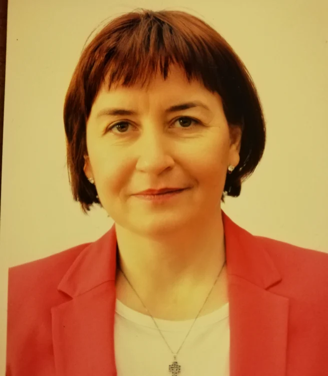 Profesoara Cristina Ciumaș explică de ce au crescut prețurile RCA. FOTO: Arhivă personală