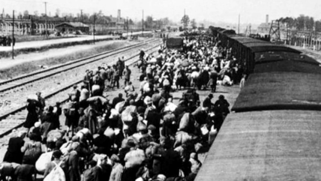 Zeci de mii de etnici germani au fost deportaţi în Uniunea Sovietică