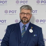 senatorul Partidului Oamenilor Tineri (POT), Gheorghe Vela, FOTO: Facebook