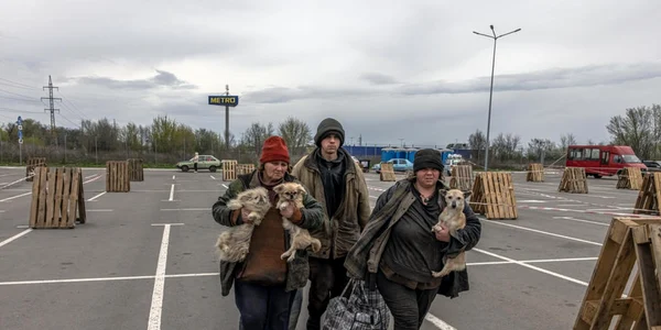 Razboi Ucraina distrugeri morti raniti refugiati 23-24 aprilie 2022 FOTO EPA-EFE