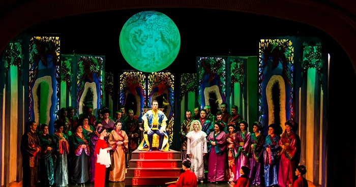 Artiştii Operei Braşov vă aşteaptă sâmbătă la un spectacol extraordinar. FOTOOpera Braşov.