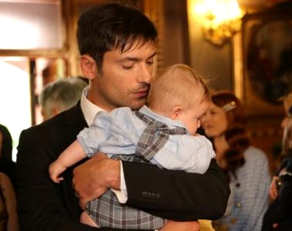 
    O parte dintre invitații Adelei Popescu la botezul băiețelului ei cel micFoto: Arhivă personală  