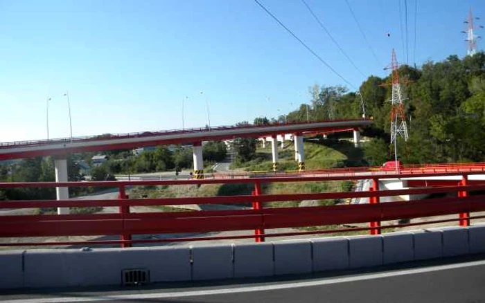 Pasajul cu probleme de intrarea în Câmpina, dinspre Ploieşti. FOTO arhivă Adevărul Ploieşti