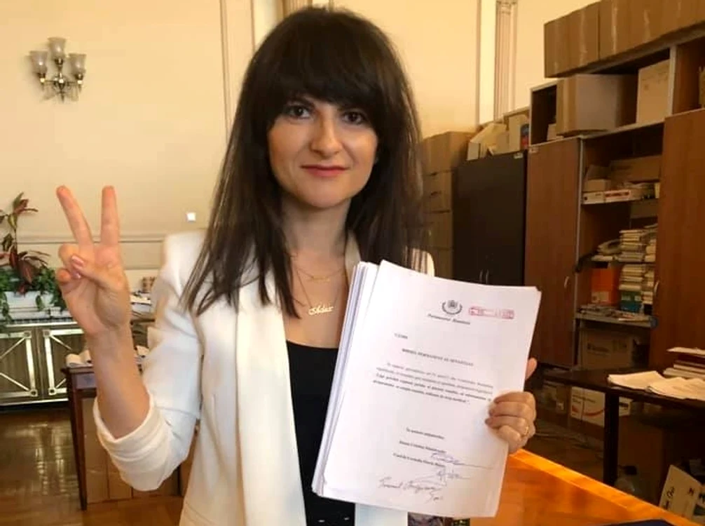 Ileana Cristina Dumitrache a vorbit în Plen un minut și 22 de secunde