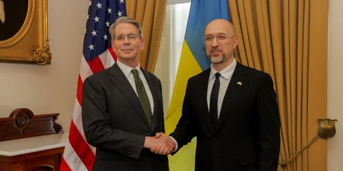 Scott Bessent și Denîs Șmîhal foto X jpeg