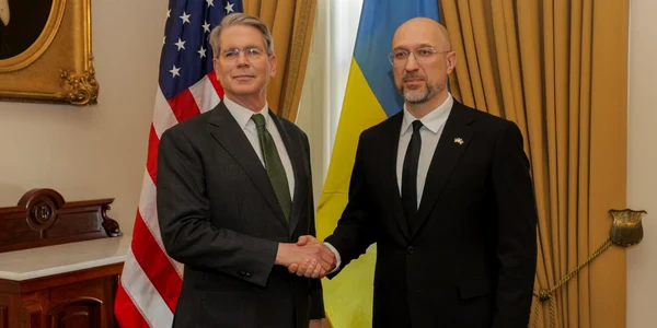 Scott Bessent și Denîs Șmîhal foto X jpeg