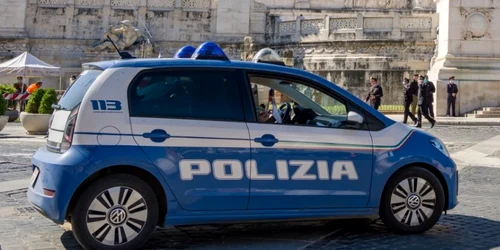 Politia politie Italia FOTO Shutterstock