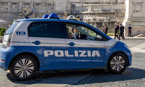 Politia politie Italia FOTO Shutterstock