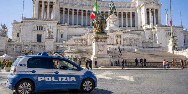 Politia politie Italia FOTO Shutterstock