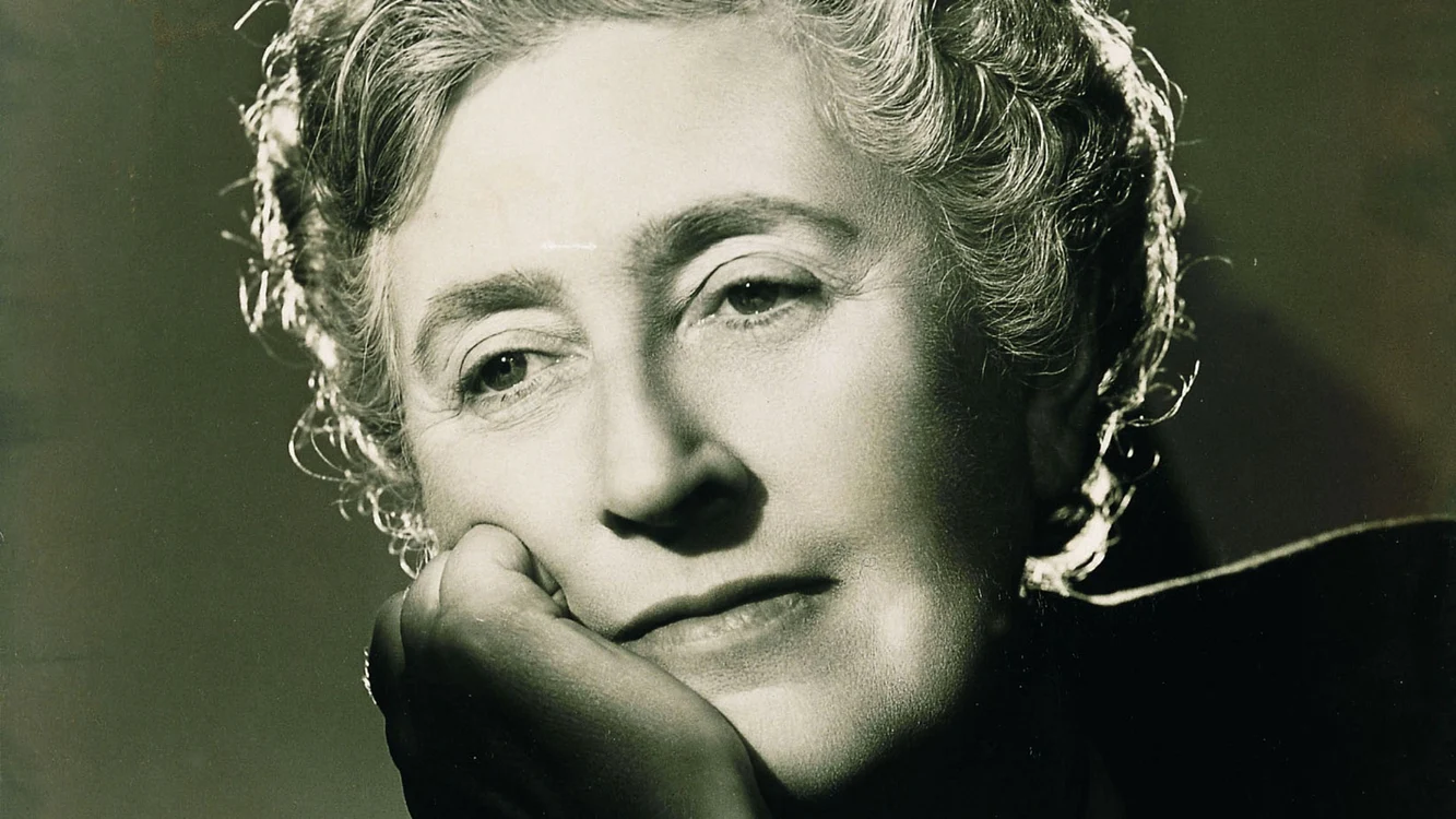 agatha jpeg