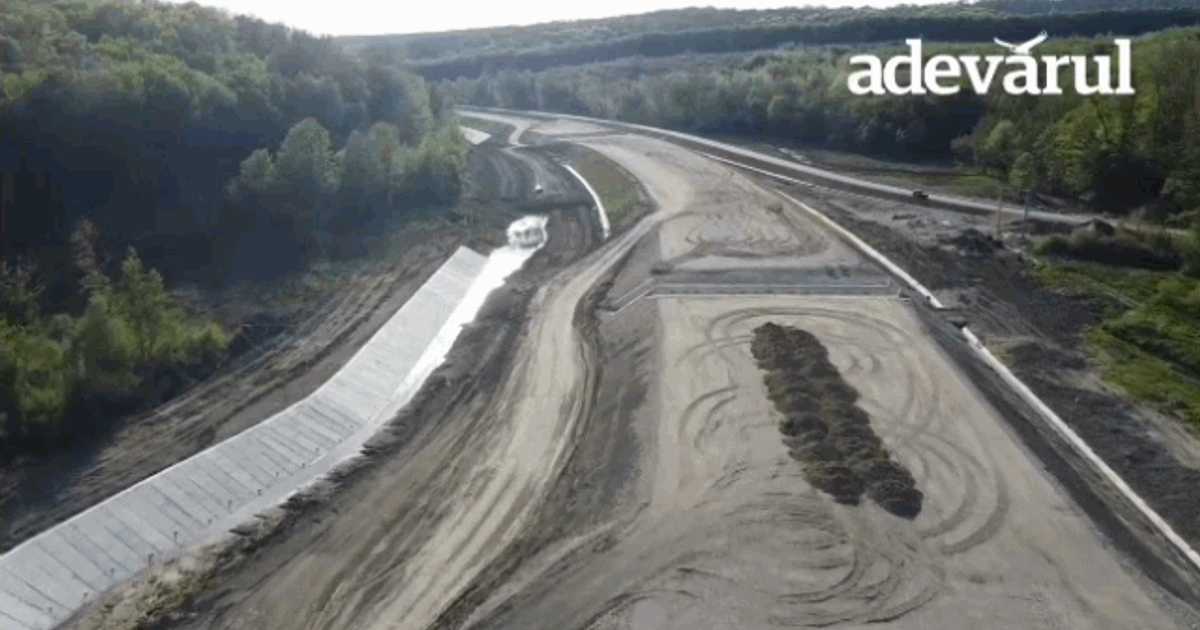 Tunelul mare construit pe Autostrada Vestului intră în linie dreaptă. Câți metri au mai rămas de excavat în galeriile sale