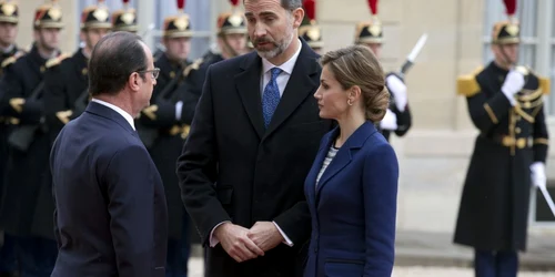 Avion prabusit in Franta Francois Hollande Regele Felipe Regina Letizia FOTO AP