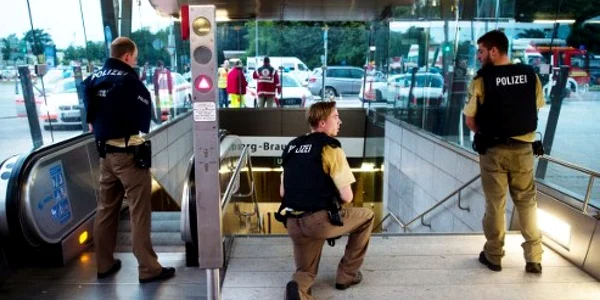  Impuscaturi in Germania - Munchen. FOTO AFP