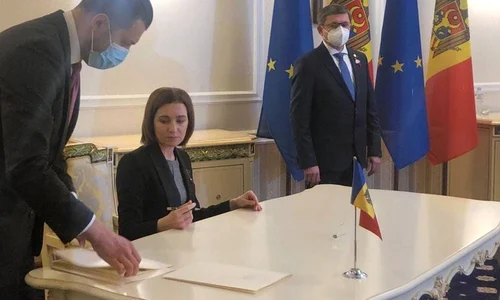 Maia Sandu a semnat cererea de aderare a Republicii Moldova la Uniunea Europeană jpeg