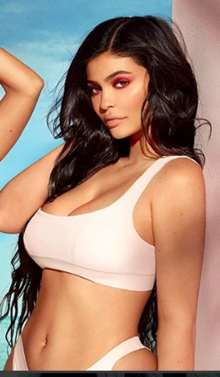 kylie jenner 4 png