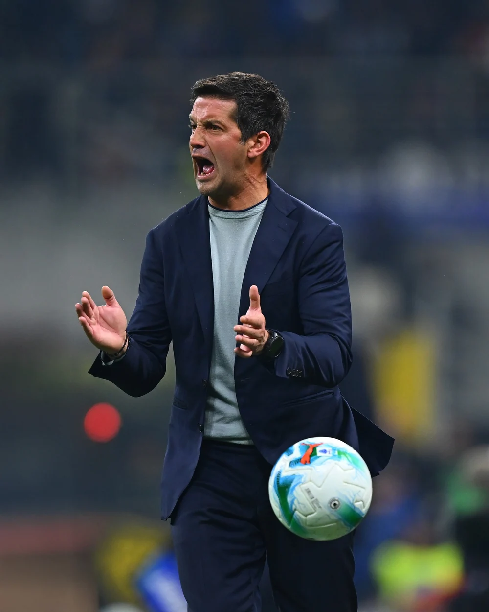 L'Equipe l-a luat în vizor pe Cristi Chivu. Jurnaliștii francezi au găsit calitatea antrenorului lui Inter